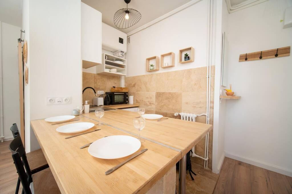 Appartement Tout Equipe Au Coeur Du Vieux Port 4 Couchages Marselha Exterior foto